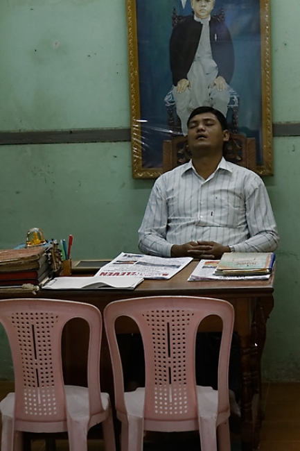 Mandalay-Bouddha Mahamuni-077